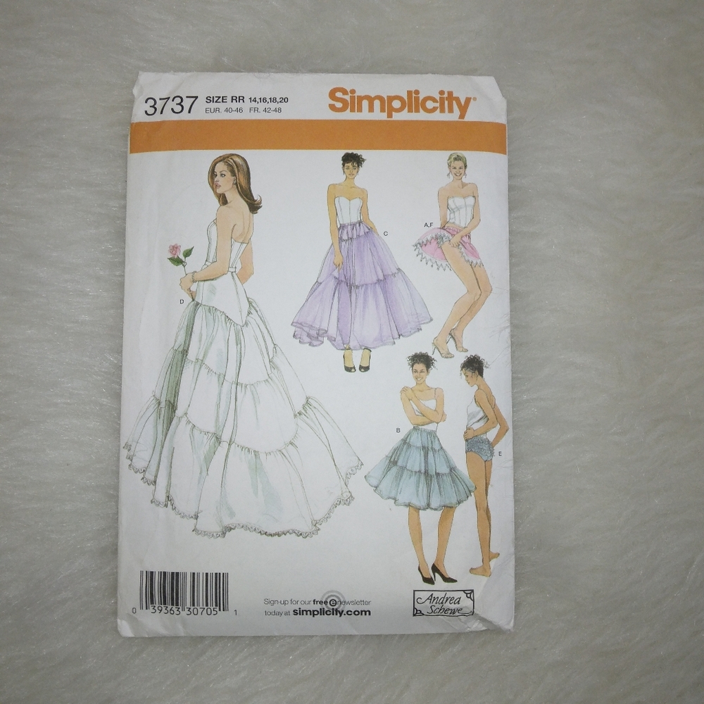 SIMPLICITY 3737 Sz 14-20 Misses Yoke Tiered Petticoats And Panties